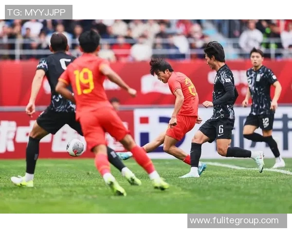 足球盛宴:明星球员与综艺节目碰撞的精彩瞬间与背后故事 足球盛宴:明星球员与综艺节目碰撞的精彩瞬间与背后故事